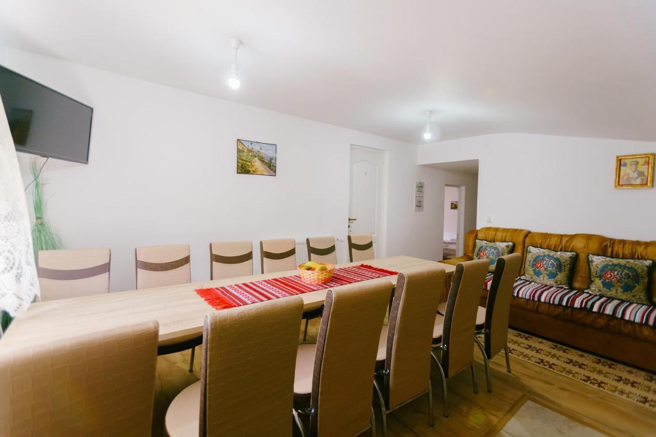 Casa Vio Vendégház Nehoiu Kültér fotó