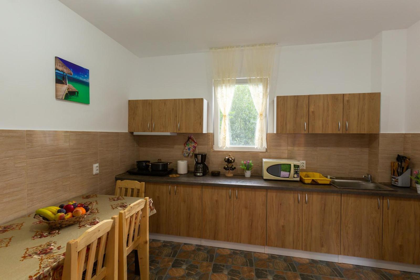Casa Vio Vendégház Nehoiu Kültér fotó