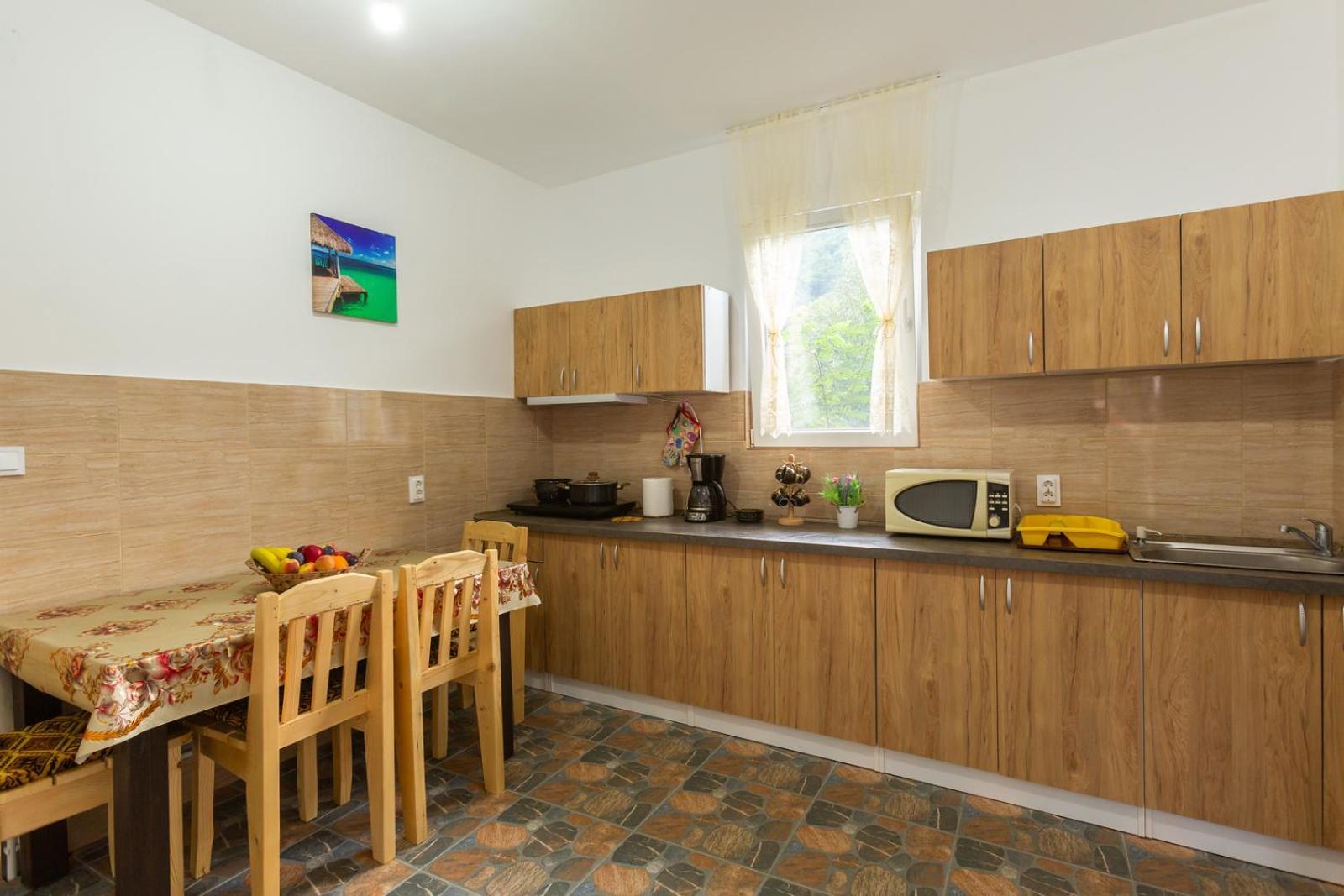 Casa Vio Vendégház Nehoiu Kültér fotó