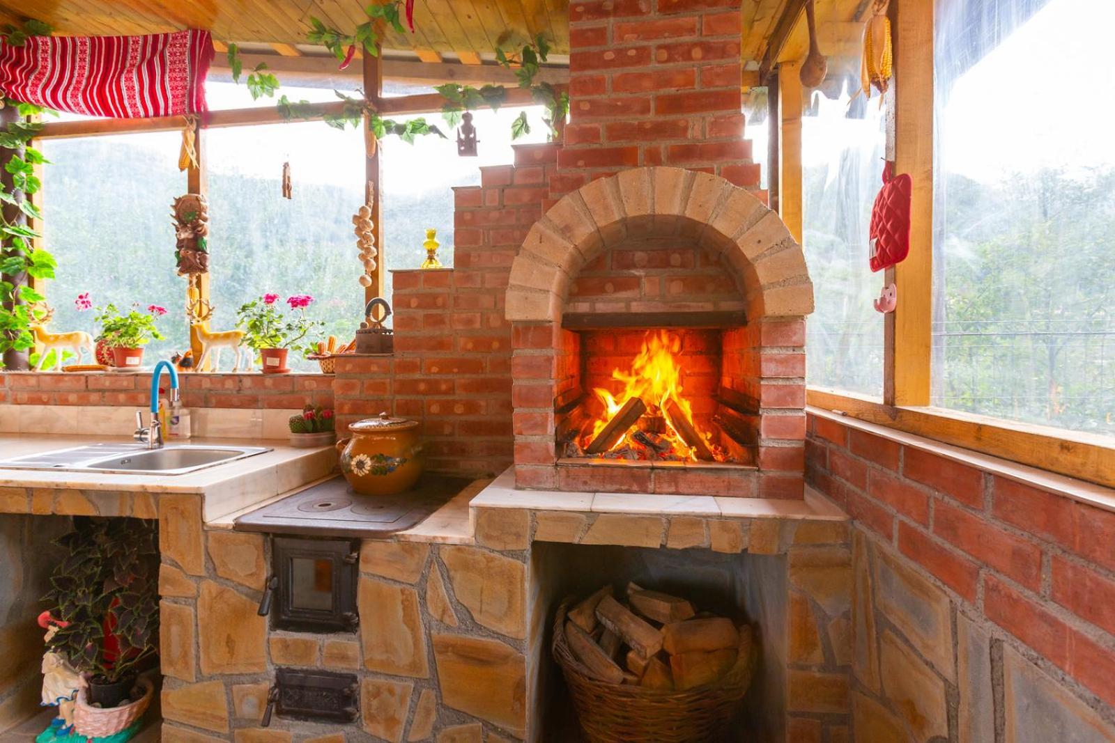 Casa Vio Vendégház Nehoiu Kültér fotó