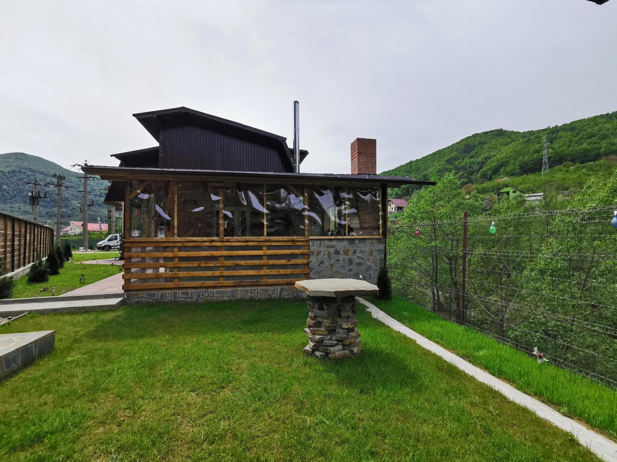 Casa Vio Vendégház Nehoiu Kültér fotó